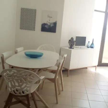 Apartamento Atlantico Apartment *